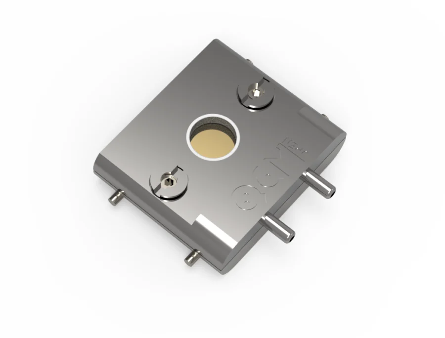 The fluidic module, closed, with its two fluid ports