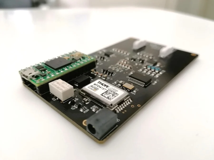 The main board: network analyser shield and Teensy 4.0